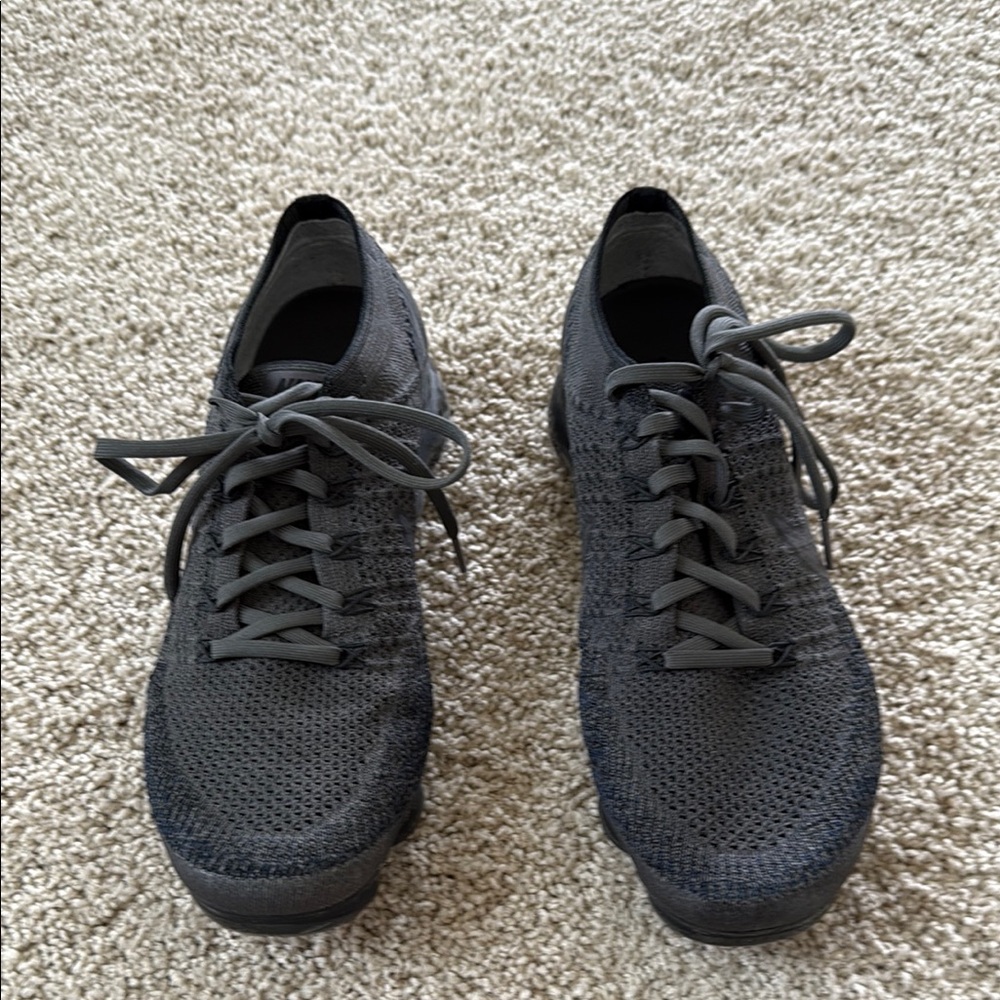 Nike Gray Sneakers Minimalist Design Nike Viper max
